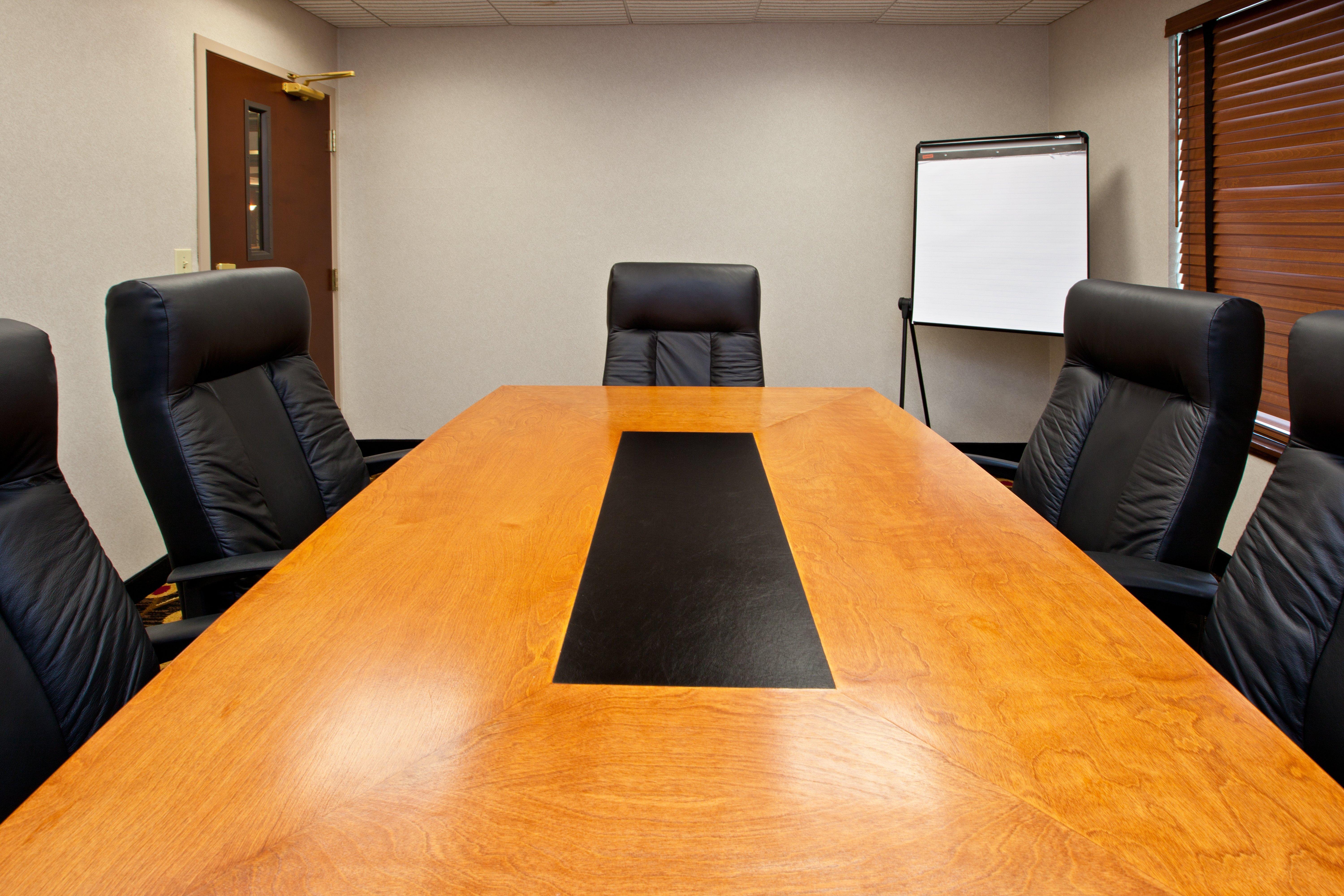 Holiday Inn Express Hotel & Suites Greenwood Facilities photo
